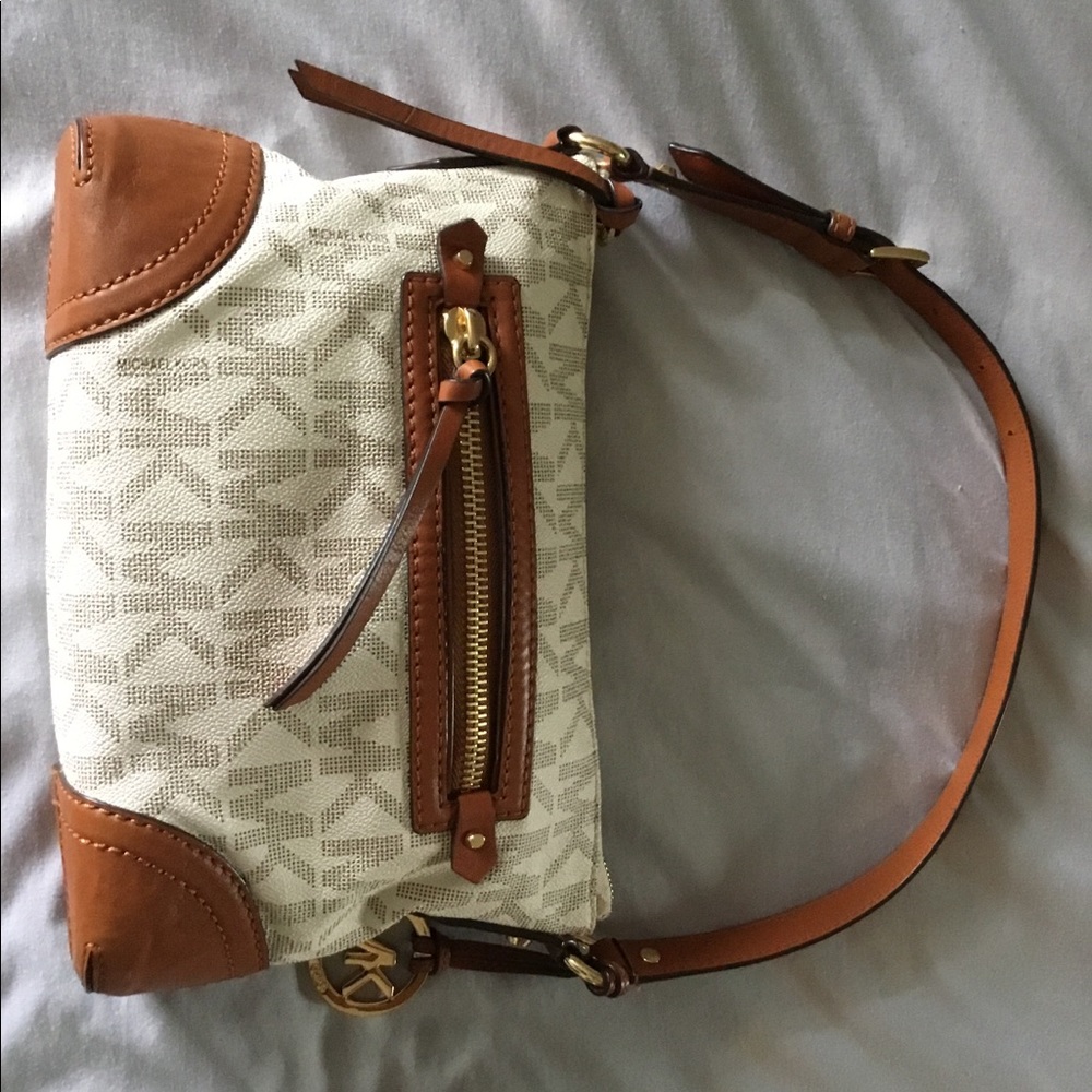 Michale Kors shoulder bag